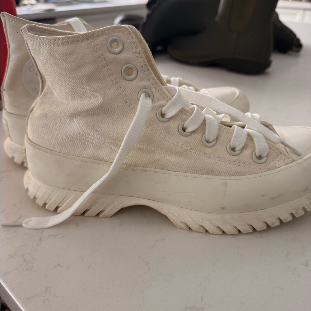 Converse All Star Lug Tread White High-Top Sneakers - 8.5 - Picture 2 of 8